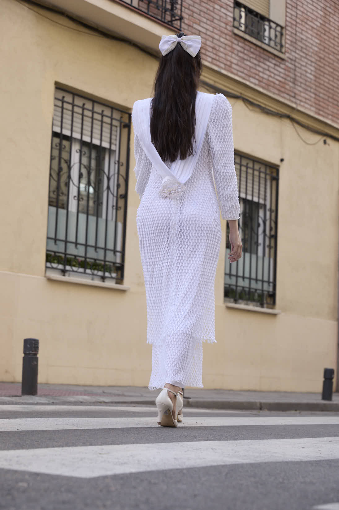 Vestido de novia vintage con tejido en forma de lágrima