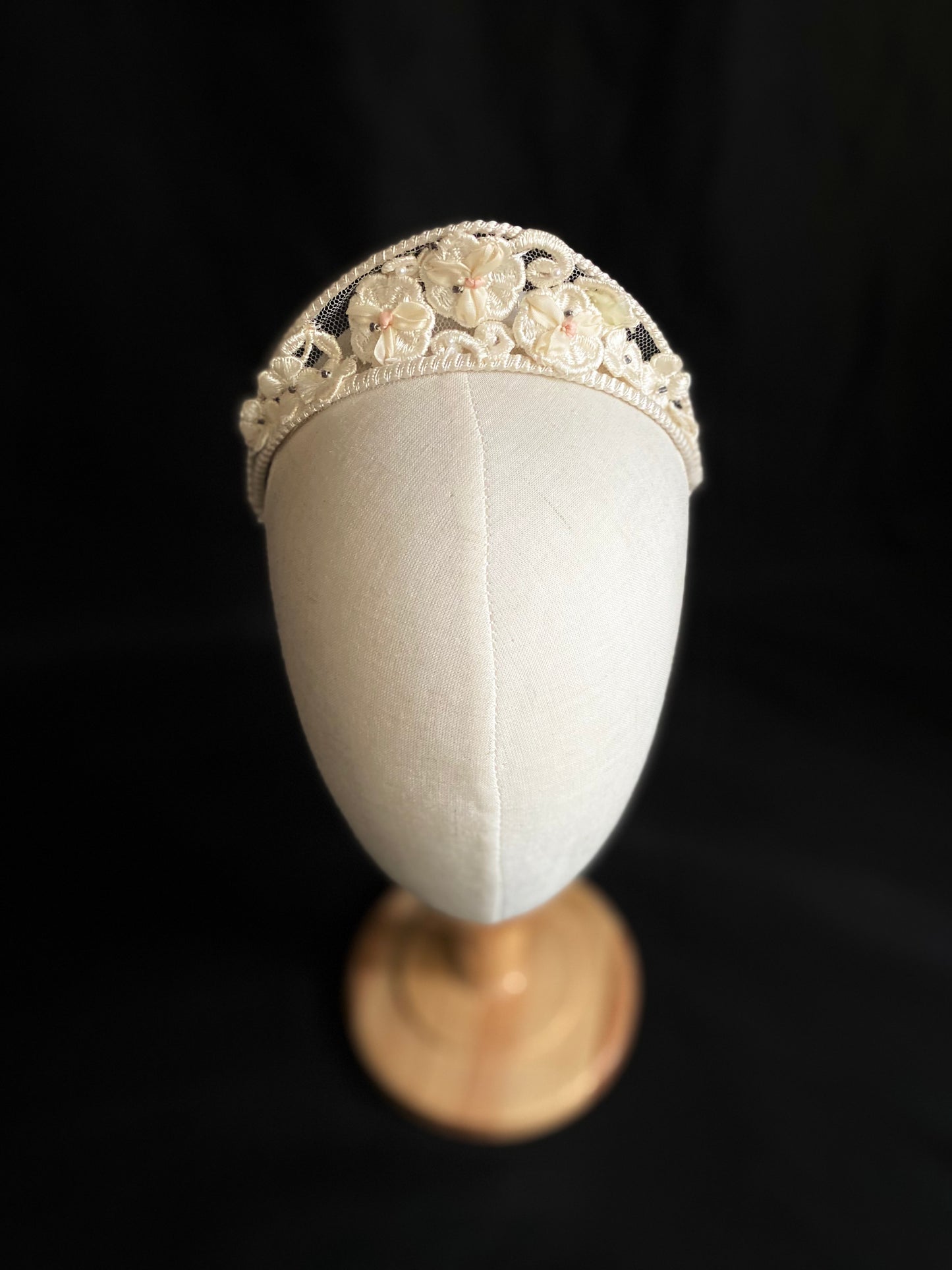 Tiara novia vintage de Pronovias