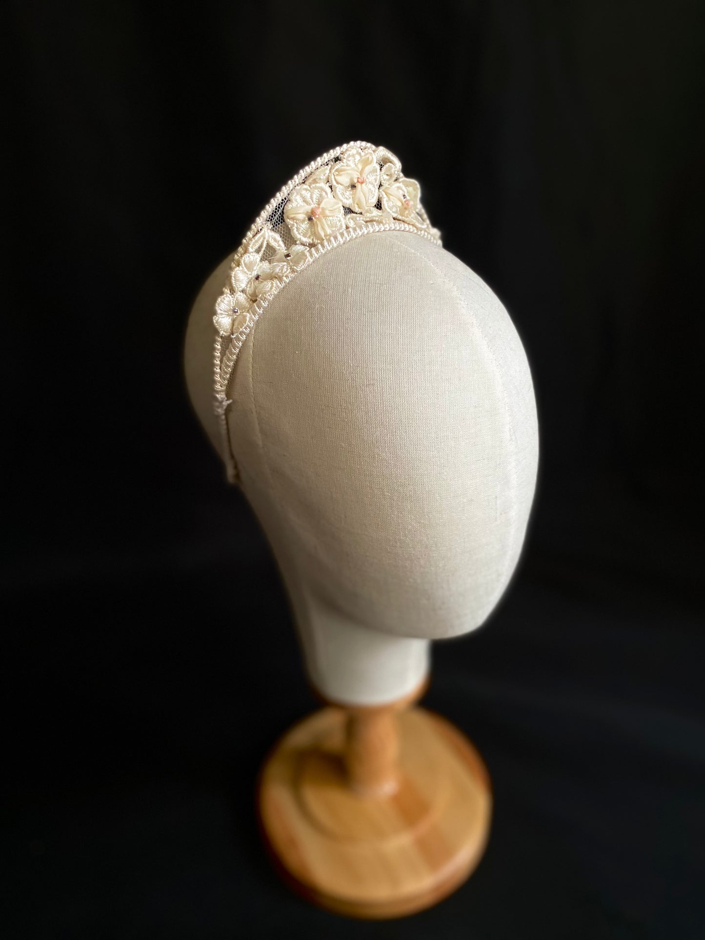 Tiara novia vintage de Pronovias
