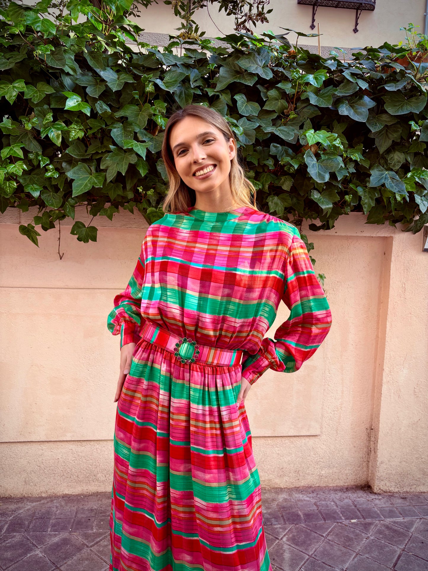 Vestido seda rayas de colores años 80