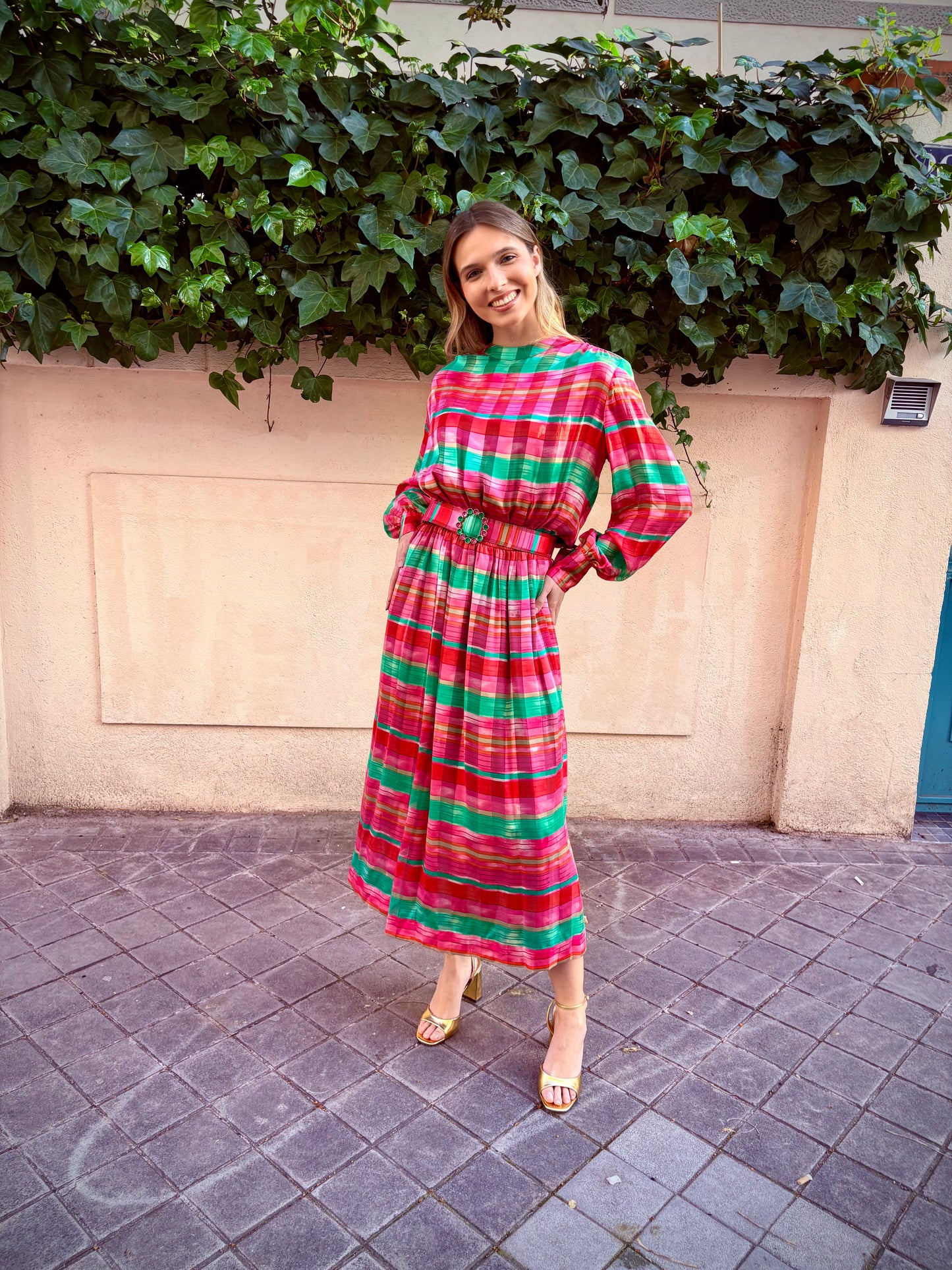 Vestido seda rayas de colores años 80