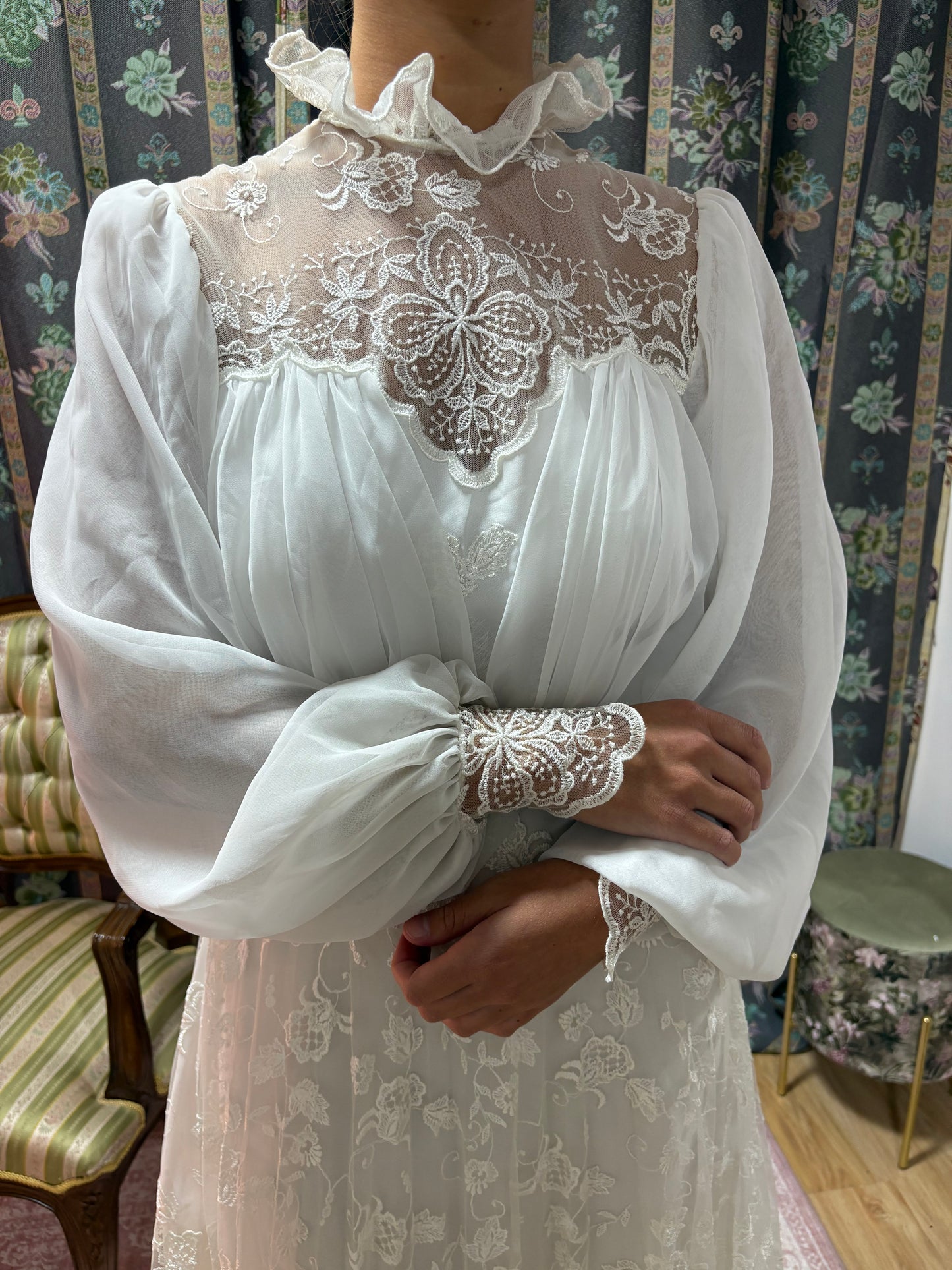 Vestido novia vintage flores 70s