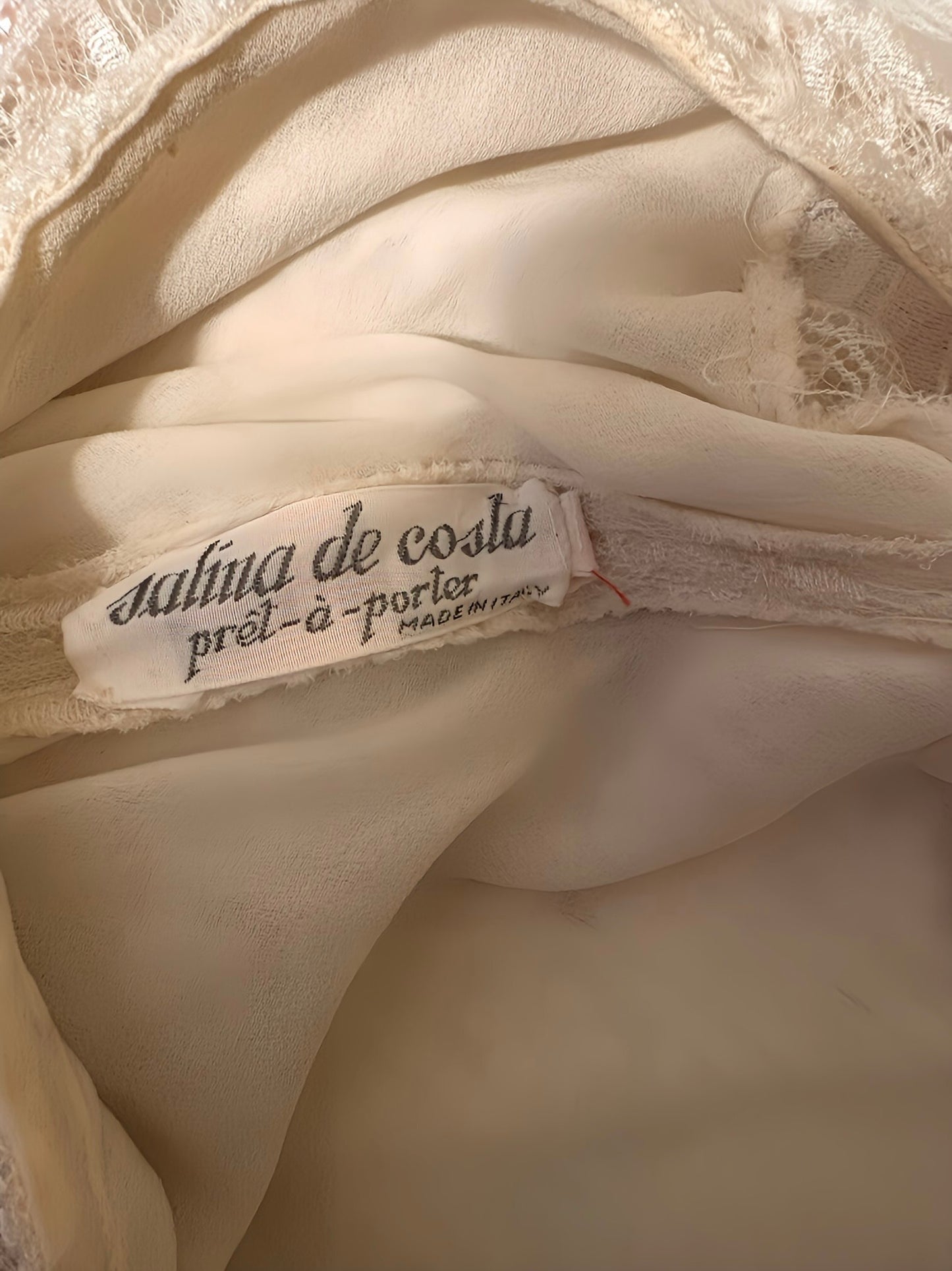 Vestido de novia vintage con encaje de flores rosas