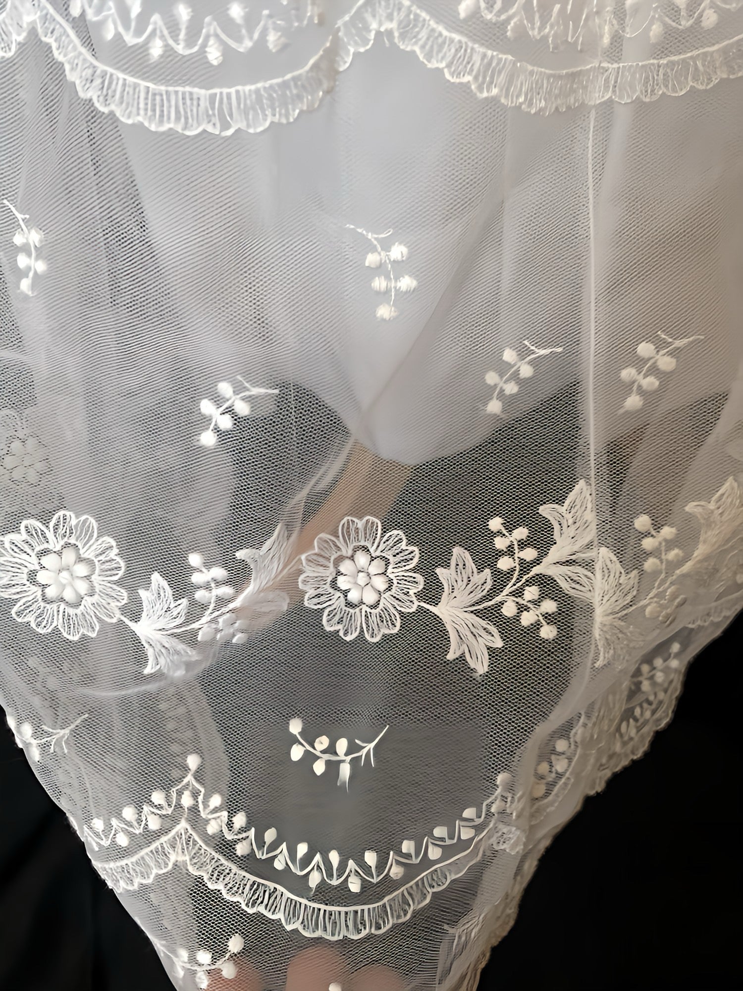 70s embroidered tulle wedding dress – L'Ingénuité Vintage