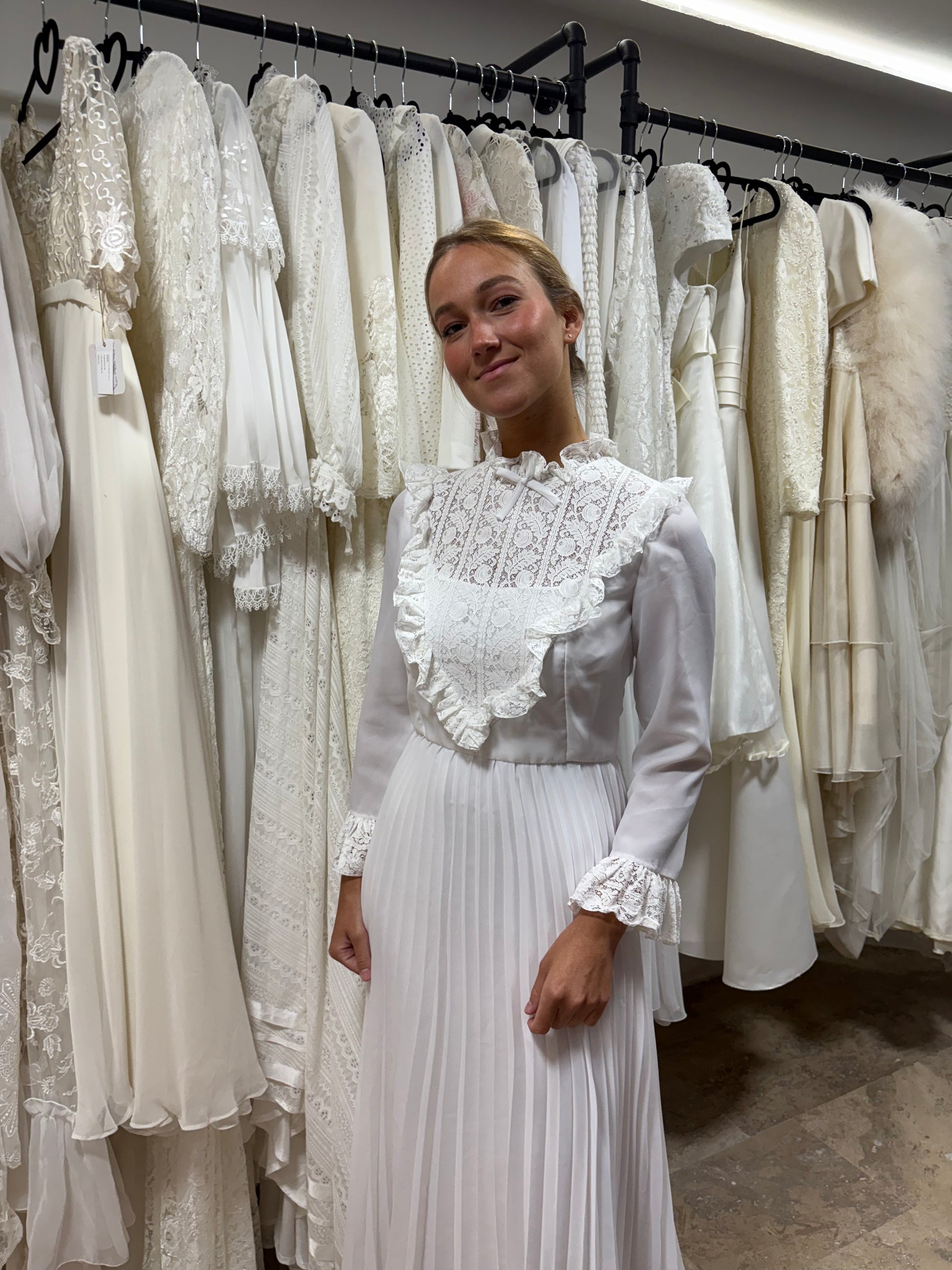 Vestido novia vintage plisado años 70 