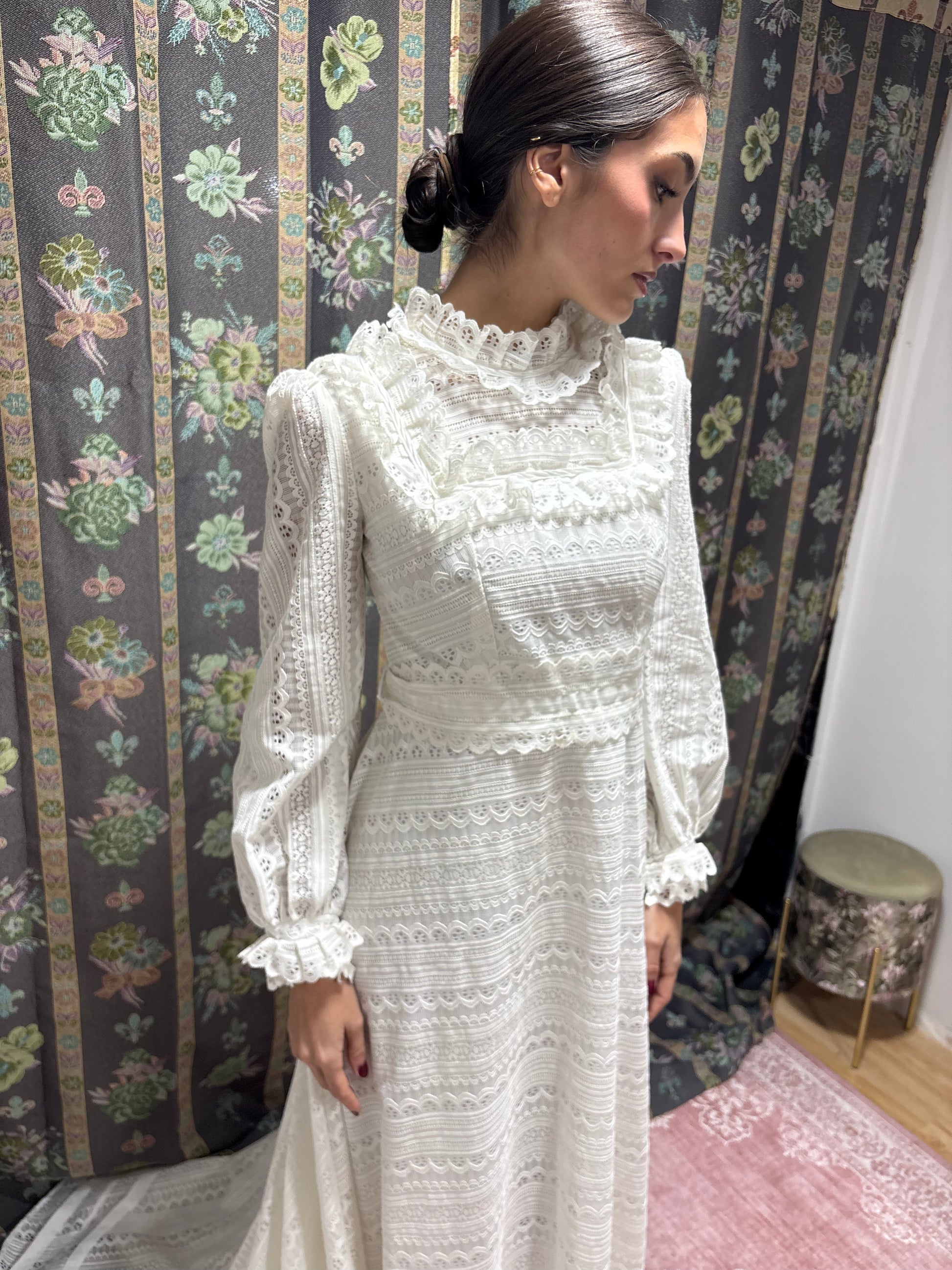 vestido novia vintage calados y bordados 