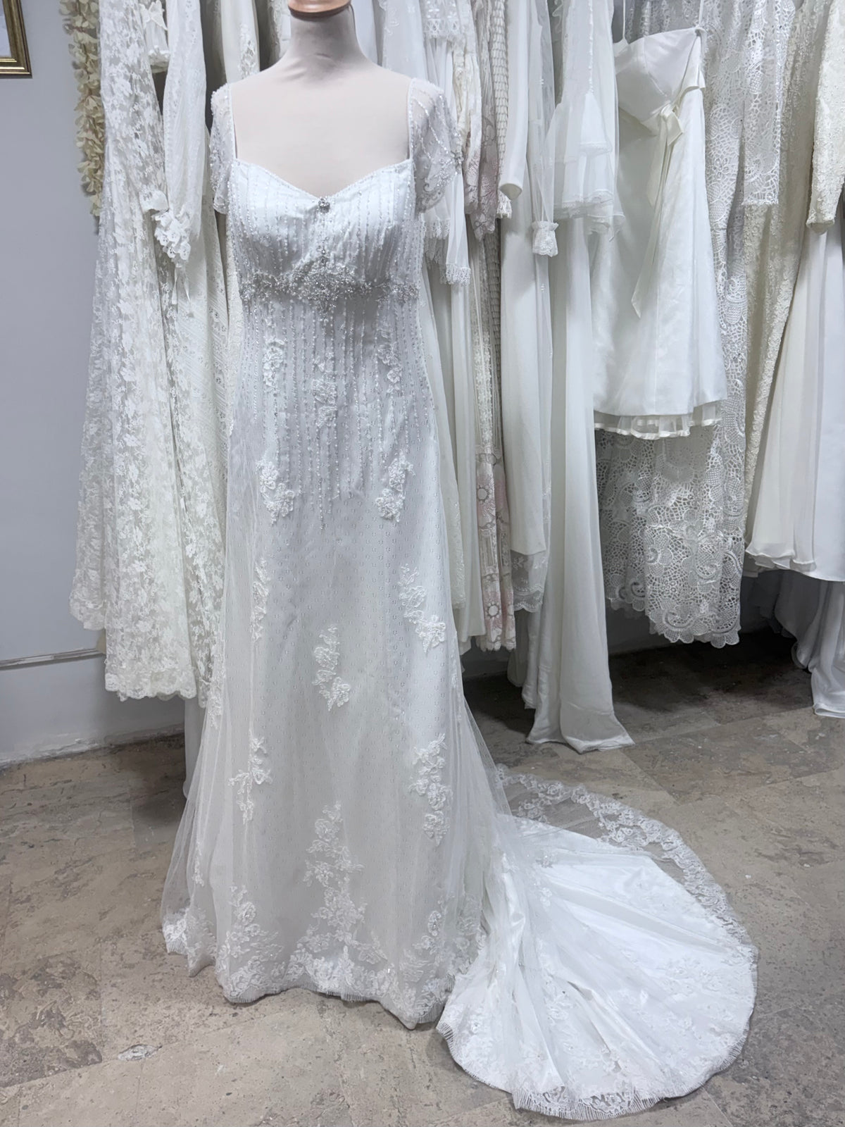 vestido novia vintage encaje y pedreria