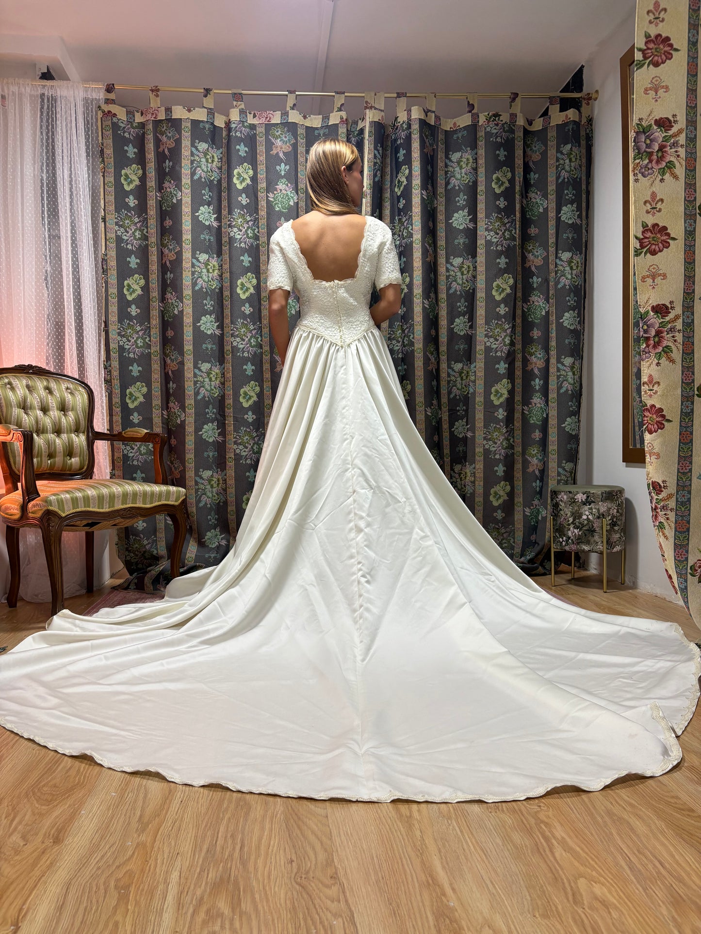 vestido novia vintage larga cola 