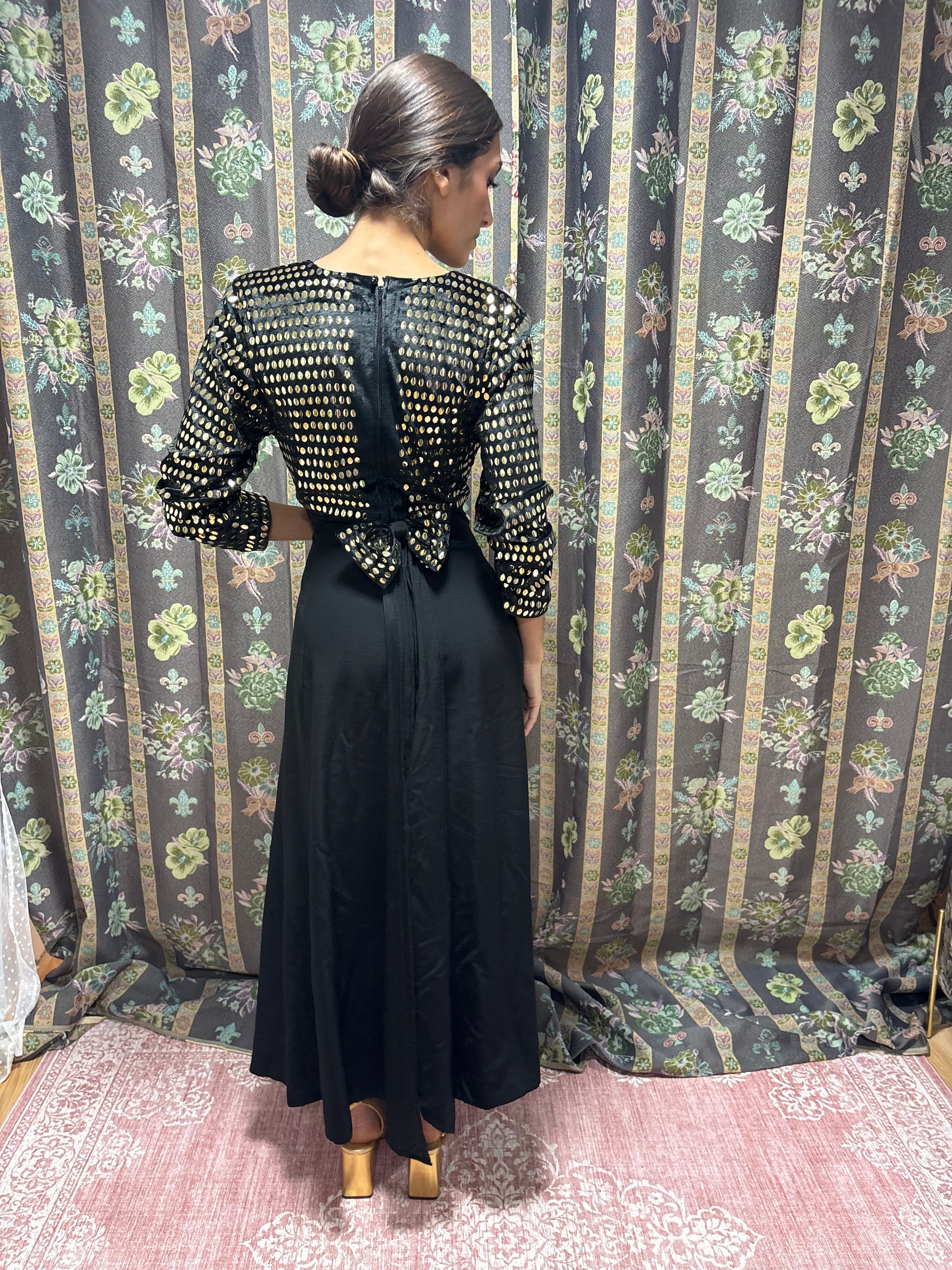 vestido vintage terciopelo y dorado 